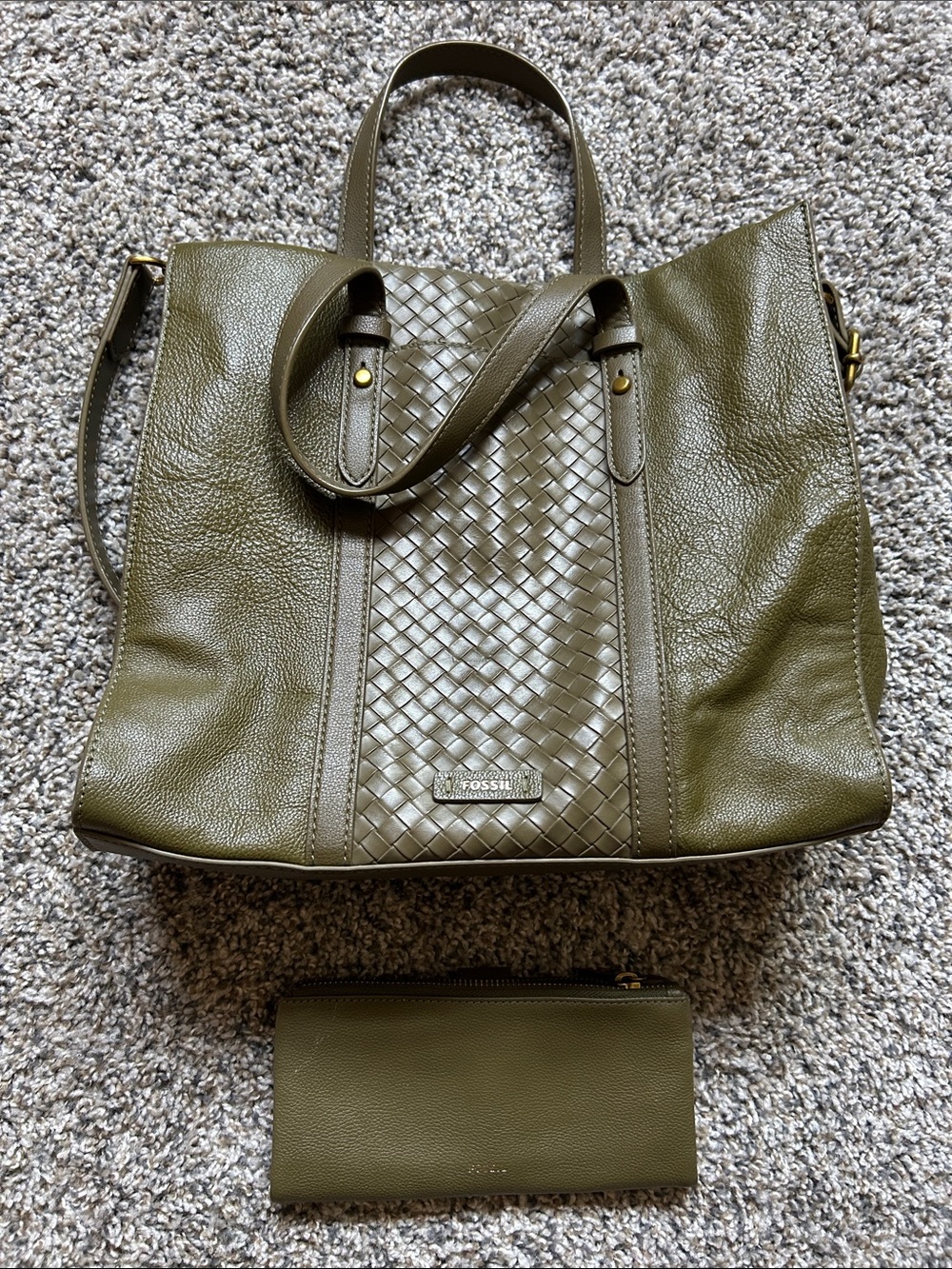 New Olive Green Fossil Tote with Wallet